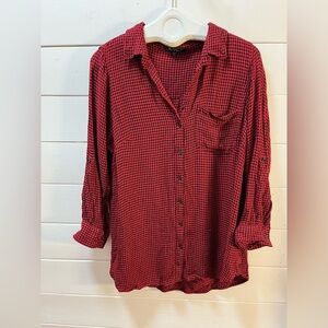 VELVET HEART – Red & Black Houndstooth Button-Up Shirt (Size 1X)